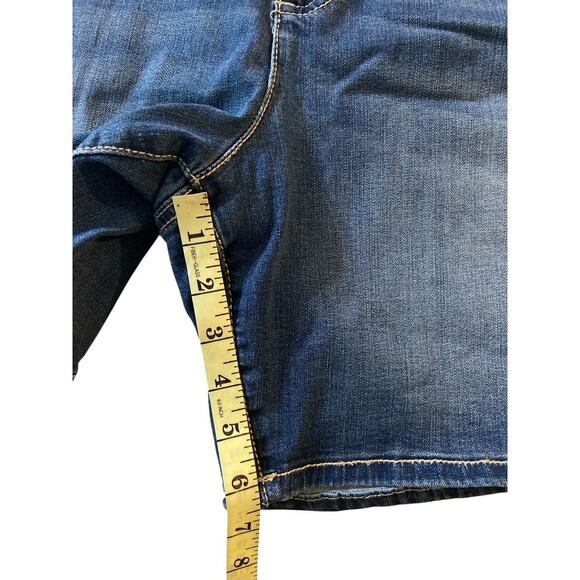 Earl Jeans Women’s 24W‎ Denim Shorts Plus Size Blue Stretch Bermuda - Picture 6 of 8